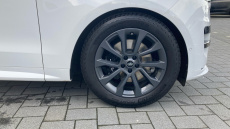 Land Rover Range Rover Sport 3.0 D300 Dynamic SE 5dr Auto Diesel Estate